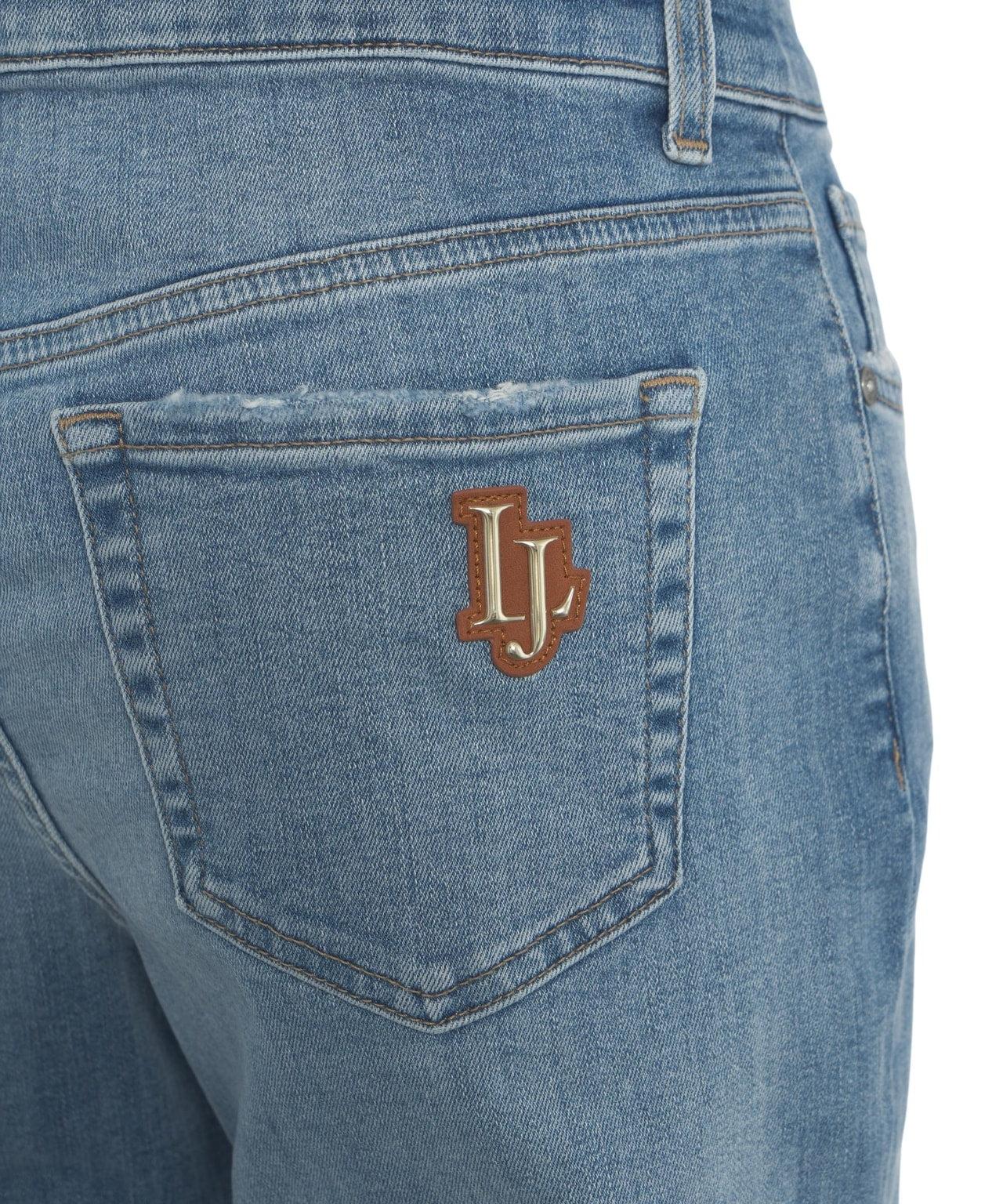 Low-waist boyfriend jeans Product Image