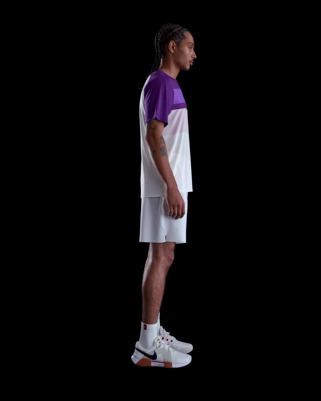 NikeCourt Advantage Men's Tennis Top Product Image