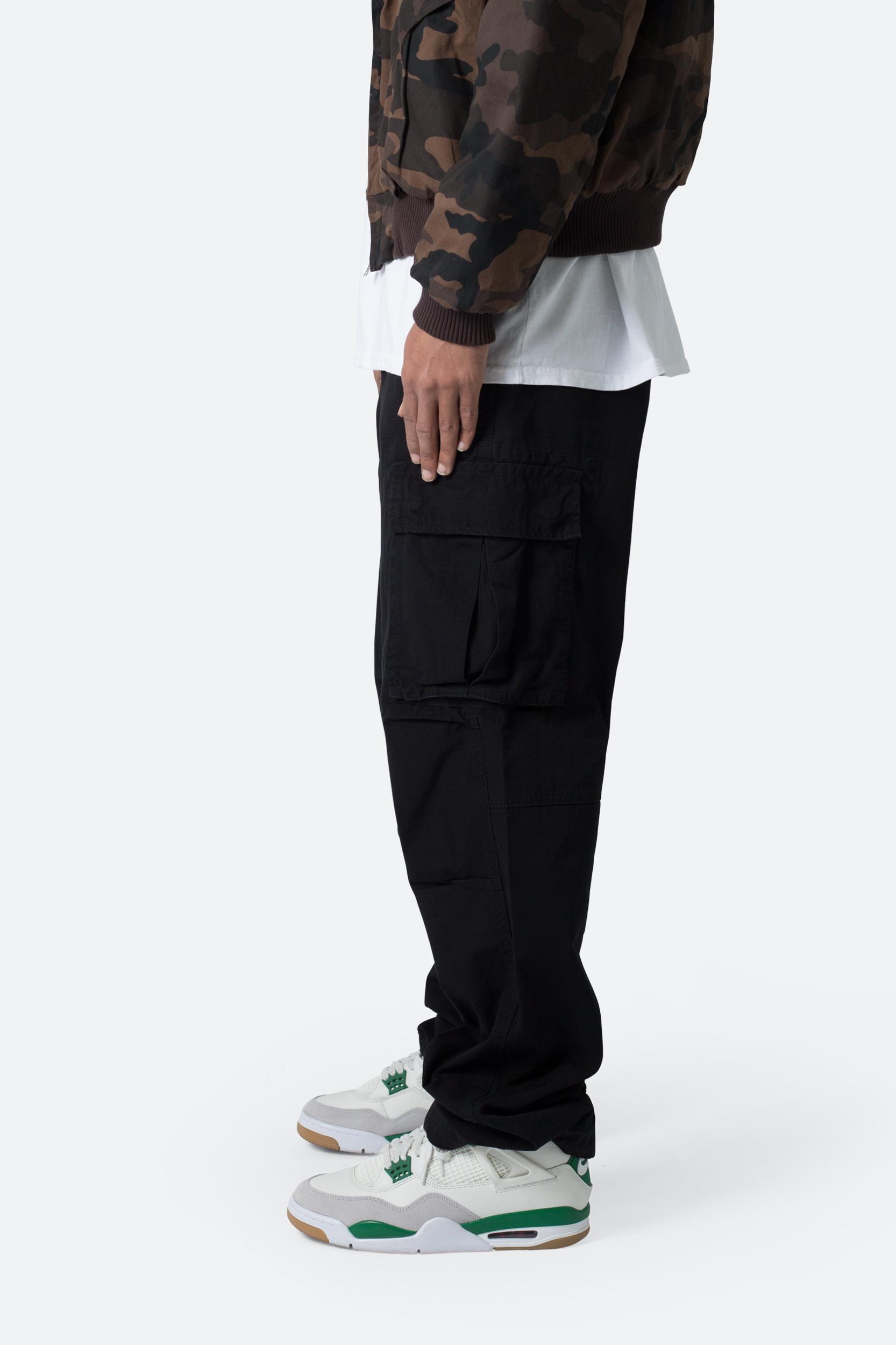 Ultra Baggy Vintage Cargo Pants - Black Product Image