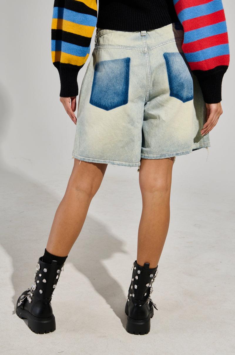 LITE UP DENIM SHORT Product Image