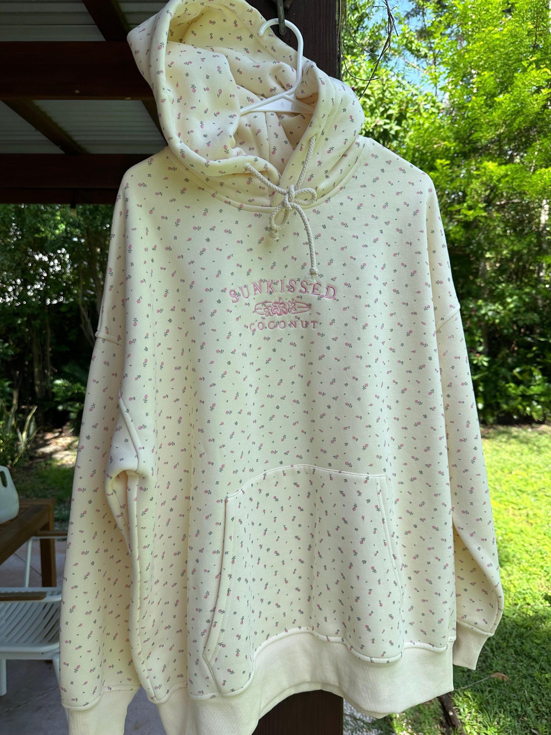 Toasted Cream Roses Embroider Hoodie Product Image