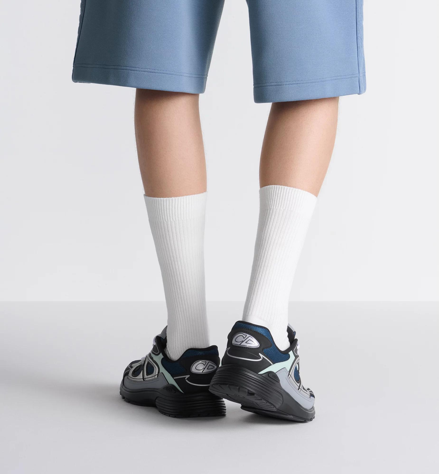 B30 Countdown Sneaker Product Image