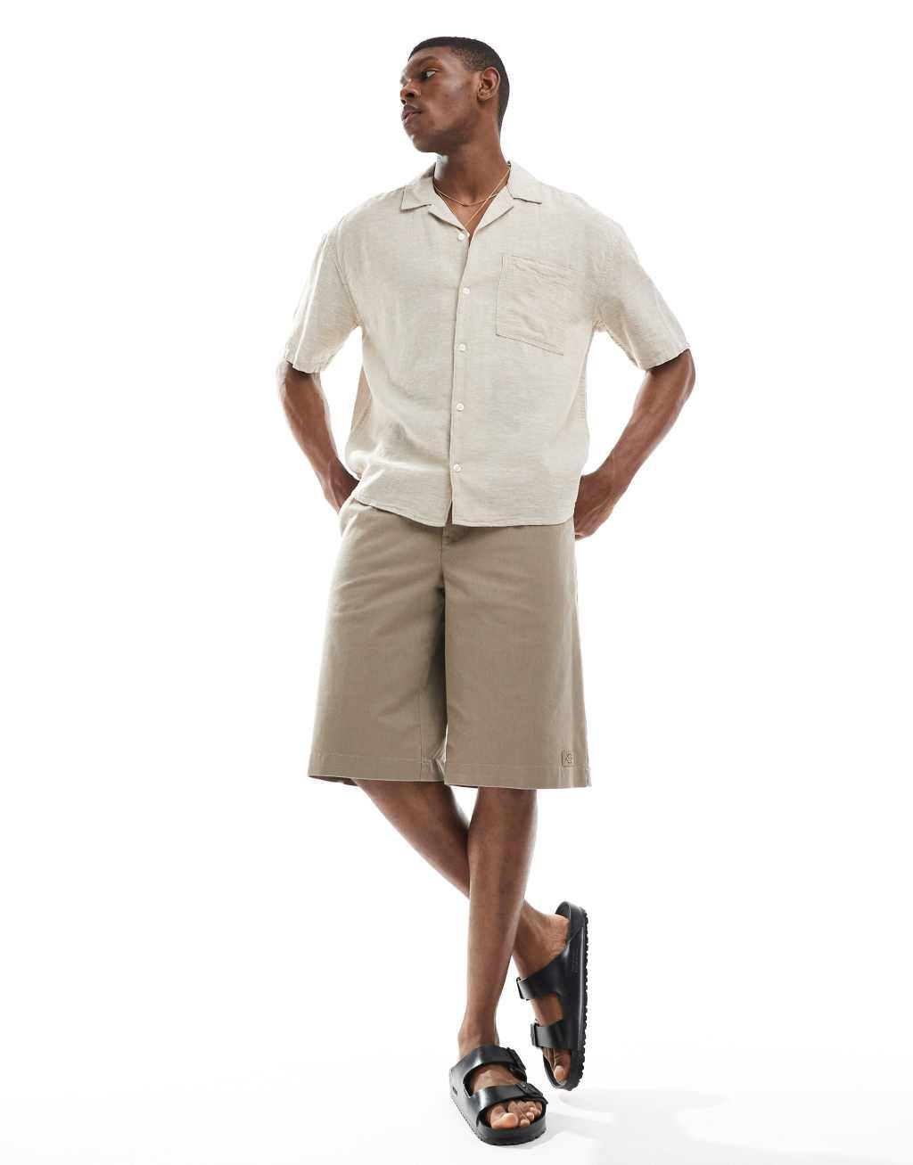 ONLY & SONS linen mix relaxed resort shirt in beige Product Image