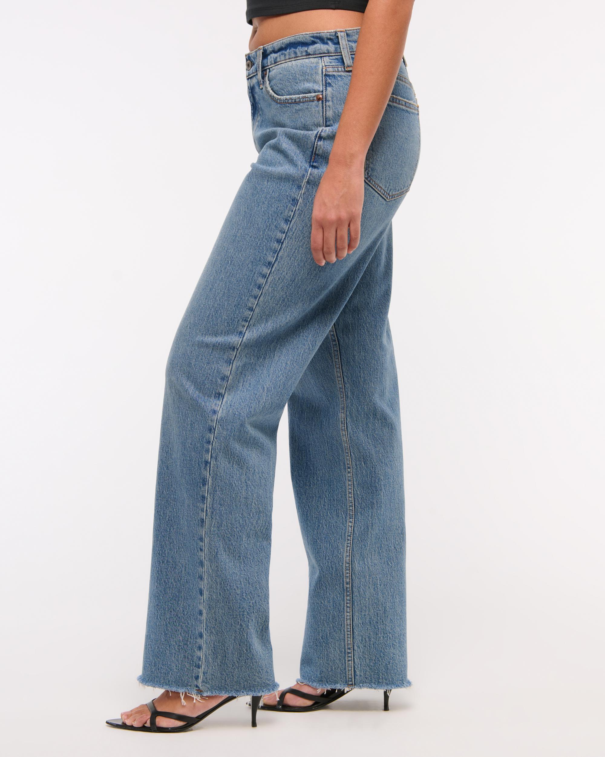 Curve Love Low Rise Baggy Jean Product Image