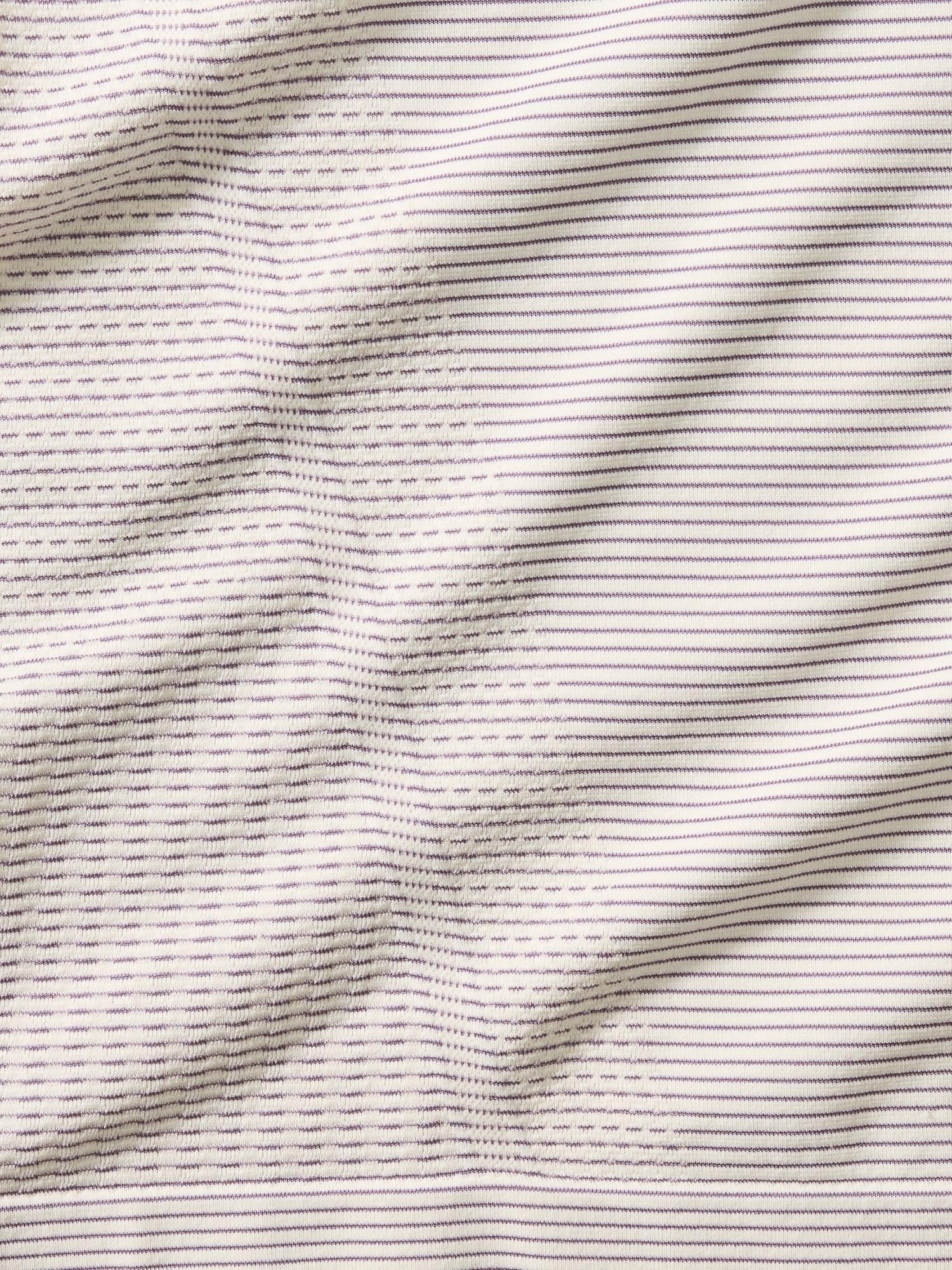 Momentum Seamless Tee Product Image