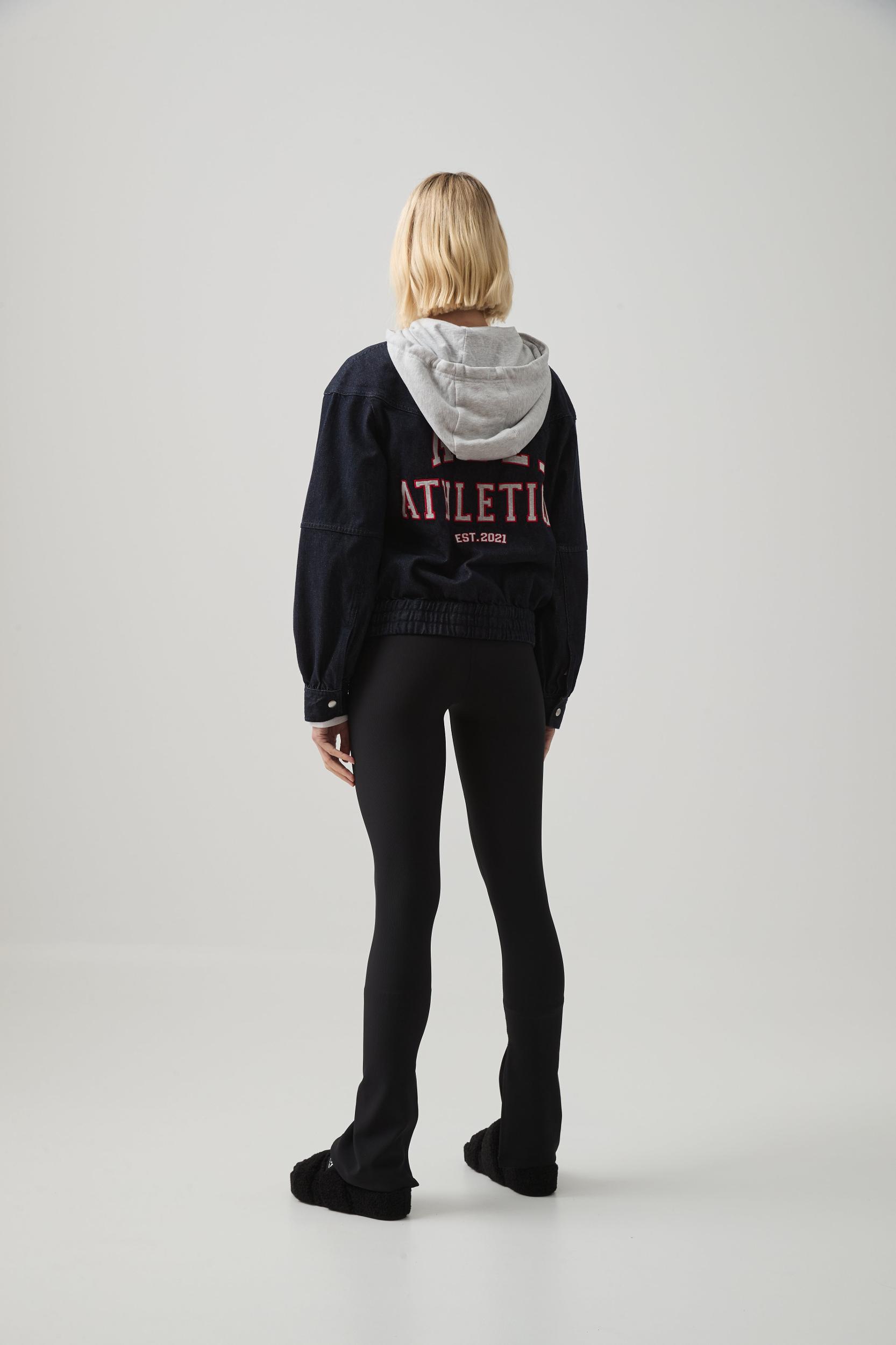 Windbreaker Shirt 406 Product Image