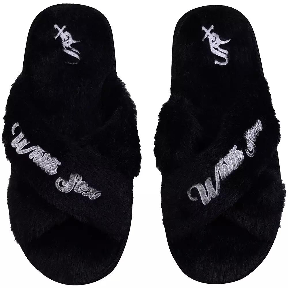 Women's FOCO Chicago White Sox Script Cross Slide Slippers,  Product Image