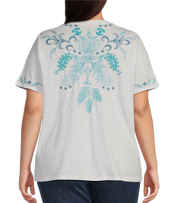 JOHNNY WAS Plus Size Benedita Embroidered Knit Crew Neck Short Sleeve Tee Product Image