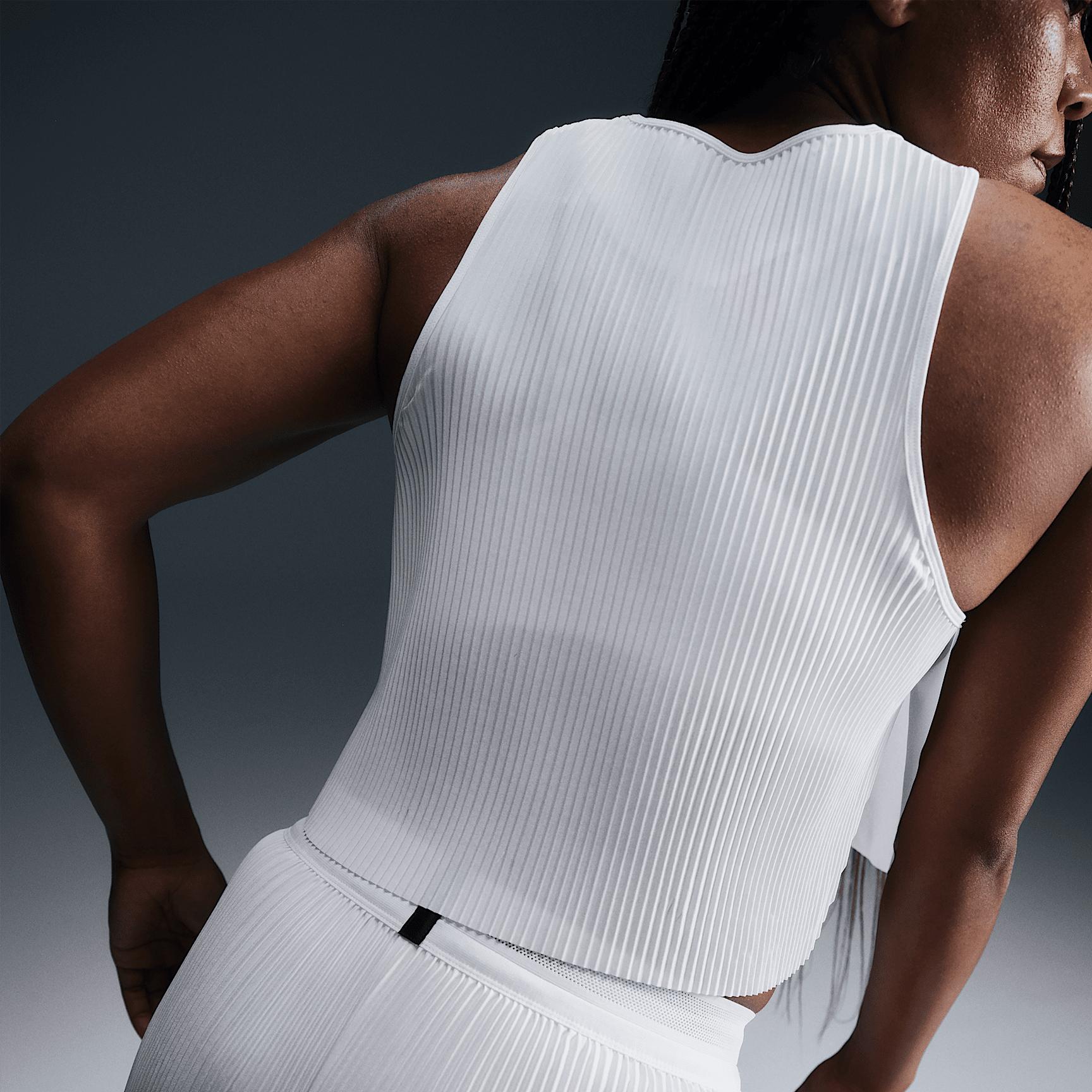 Nike Womens AeroSwift Dri-FIT ADV Cropped Running Tank Top | FN2713-100 Product Image