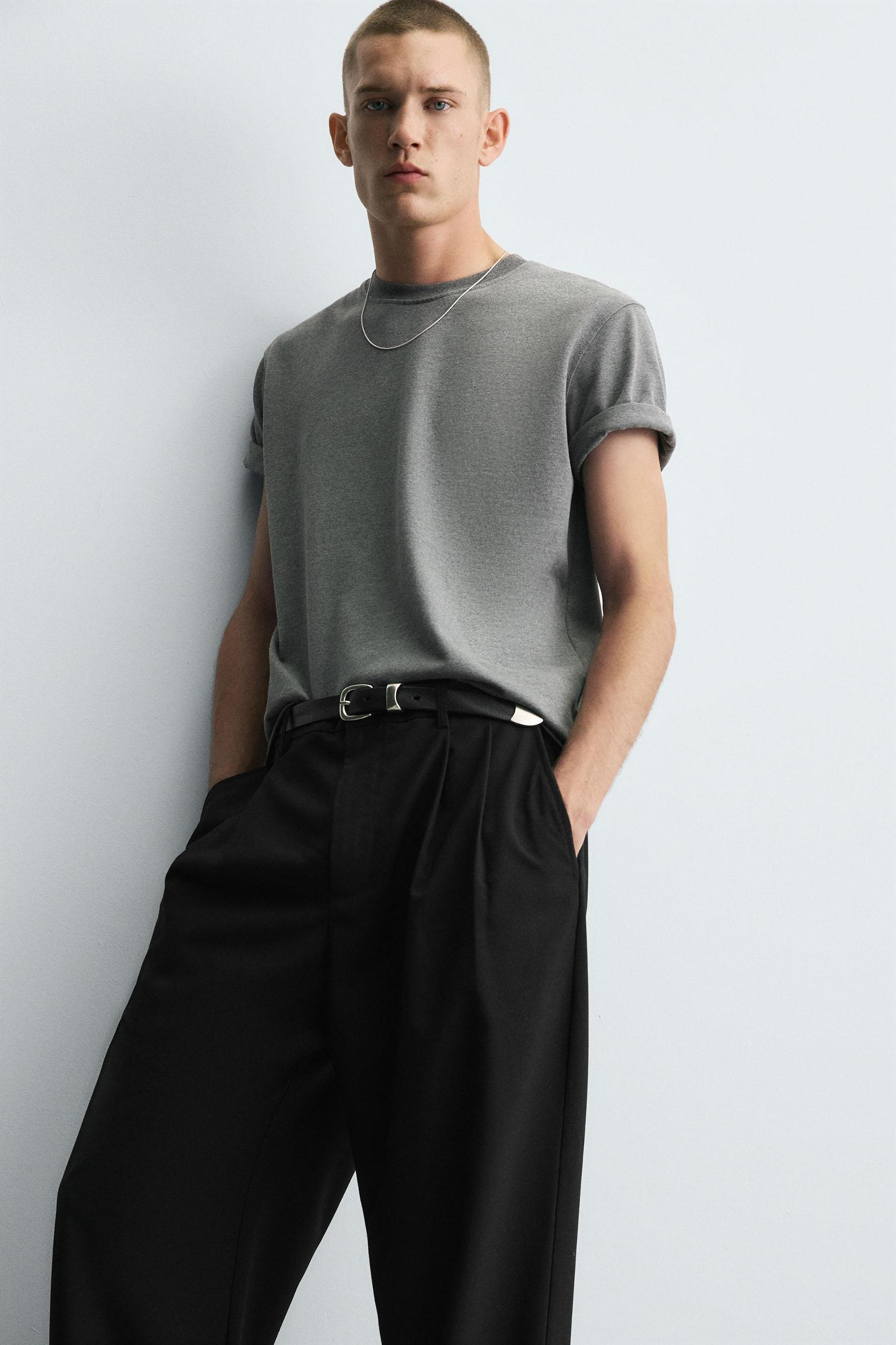 PLEATED WIDE FIT PANTS Product Image