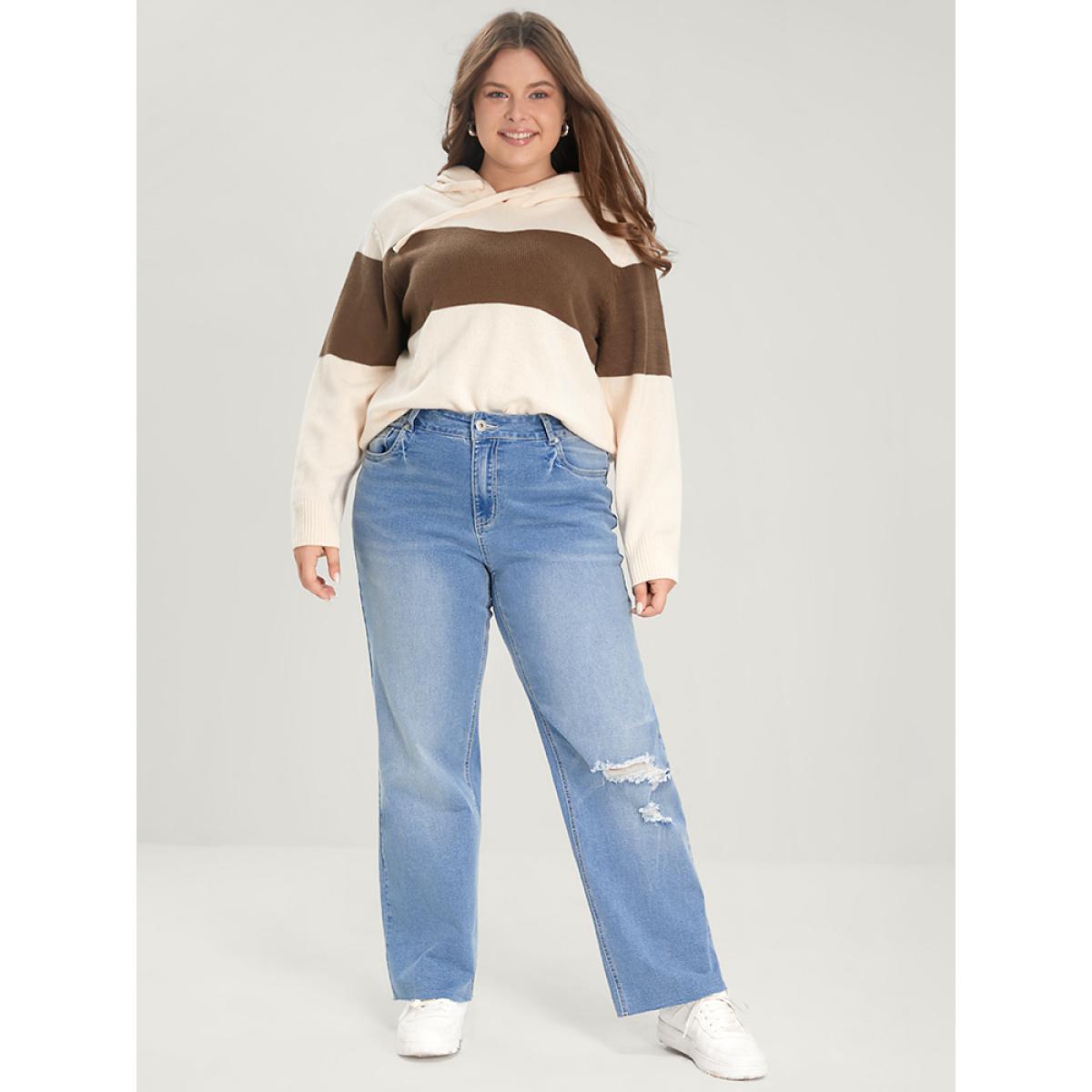 Plus Size Boyfriend Wide Leg Slightly Stretchy High Rise Light Wash Jeans Women LightBlue Casual Plain Low stretch Pocket Jeans BloomChic 30/6X Product Image