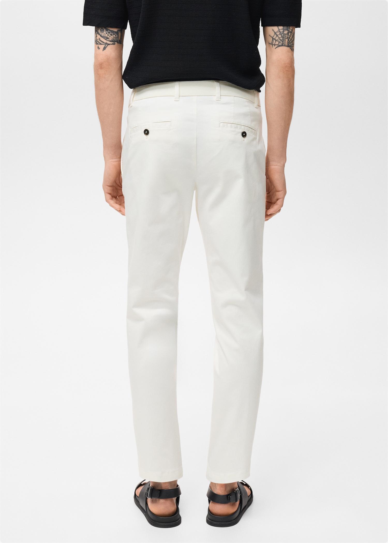 Prato cropped tapered chino pants - Men | MANGO USA Product Image