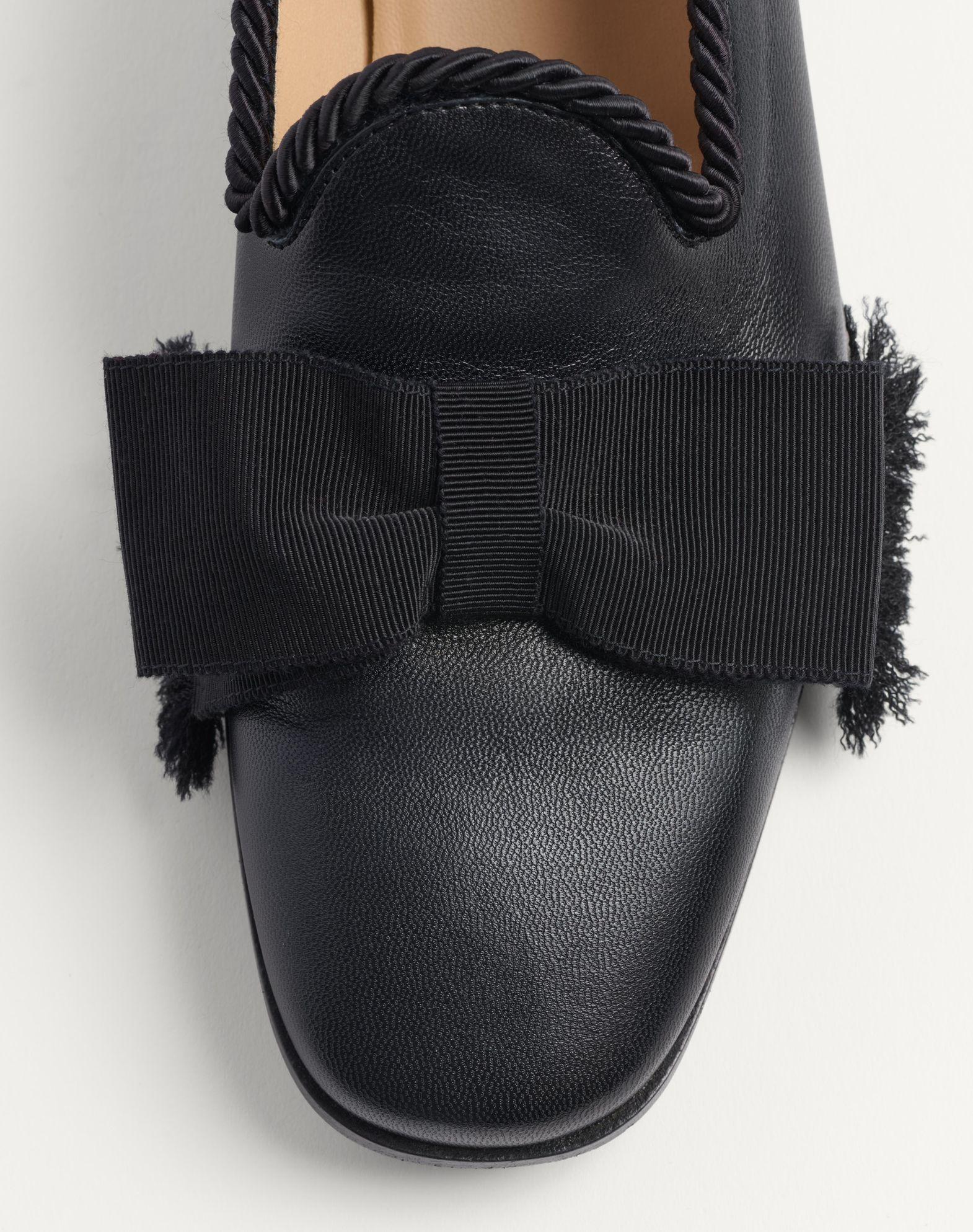 Bowow Leather Loafer Product Image