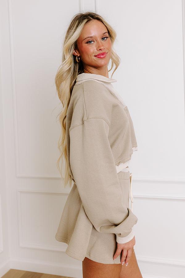 Effortless Vibes Crop Sweatshirt Product Image