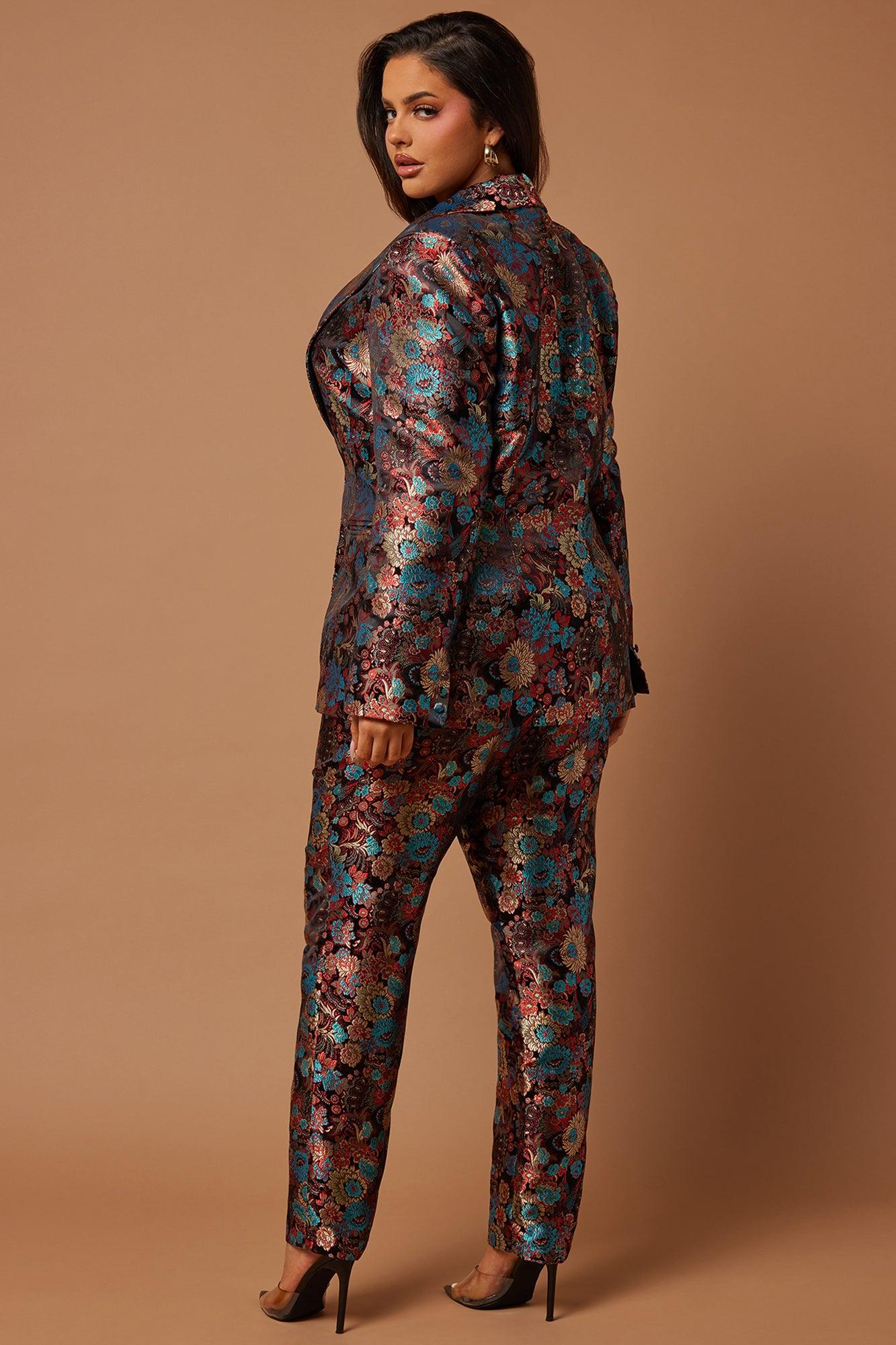 Pretty In Pink Embroidered Suit Set - Black Product Image