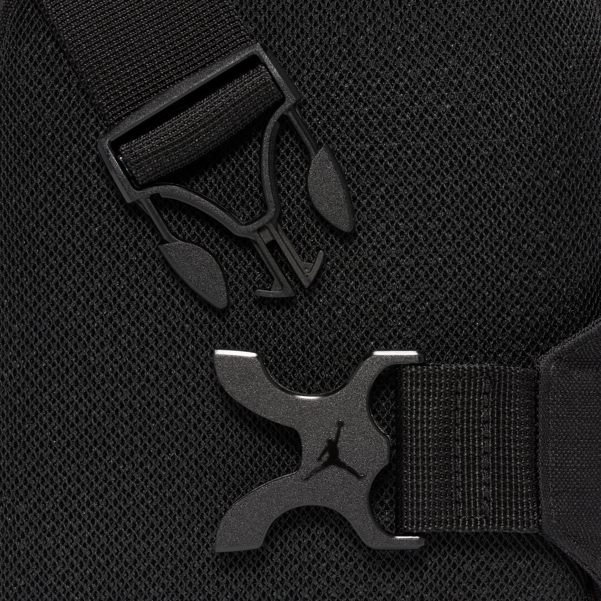 Mens Jordan Hip Bag (1L) | MA9041-023 Product Image