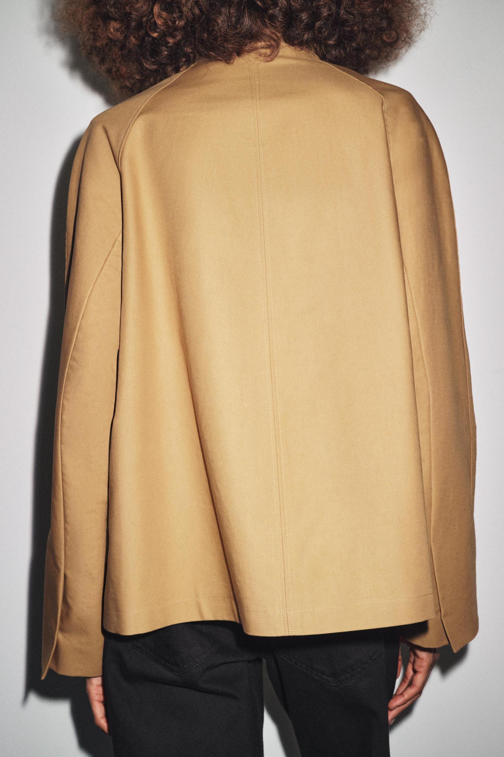 MINIMAL SHORT TRENCH ZW COLLECTION Product Image