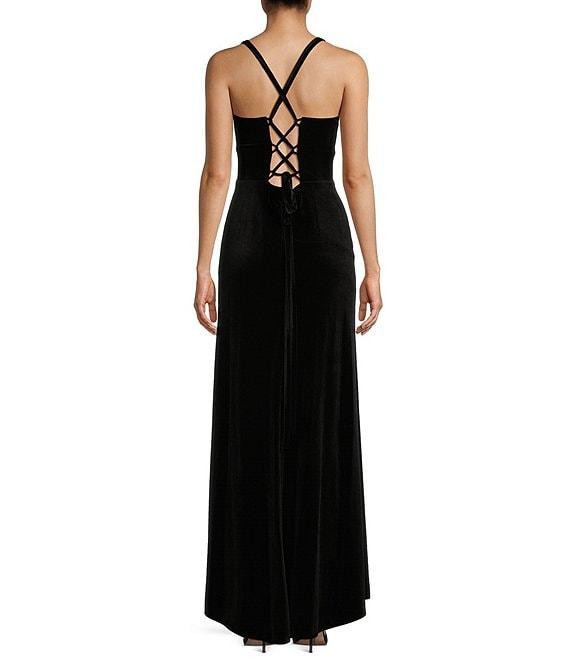 Blondie Nites Sweetheart Neckline Sleeveless Long Velvet Pinch Dress Product Image