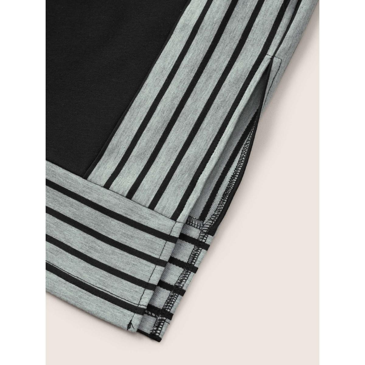 Plus Size Rib Knit Striped Curved Hem Sweatshirt Women Black Casual Contrast Round Neck Everyday Sweatshirts BloomChic 12/L Product Image