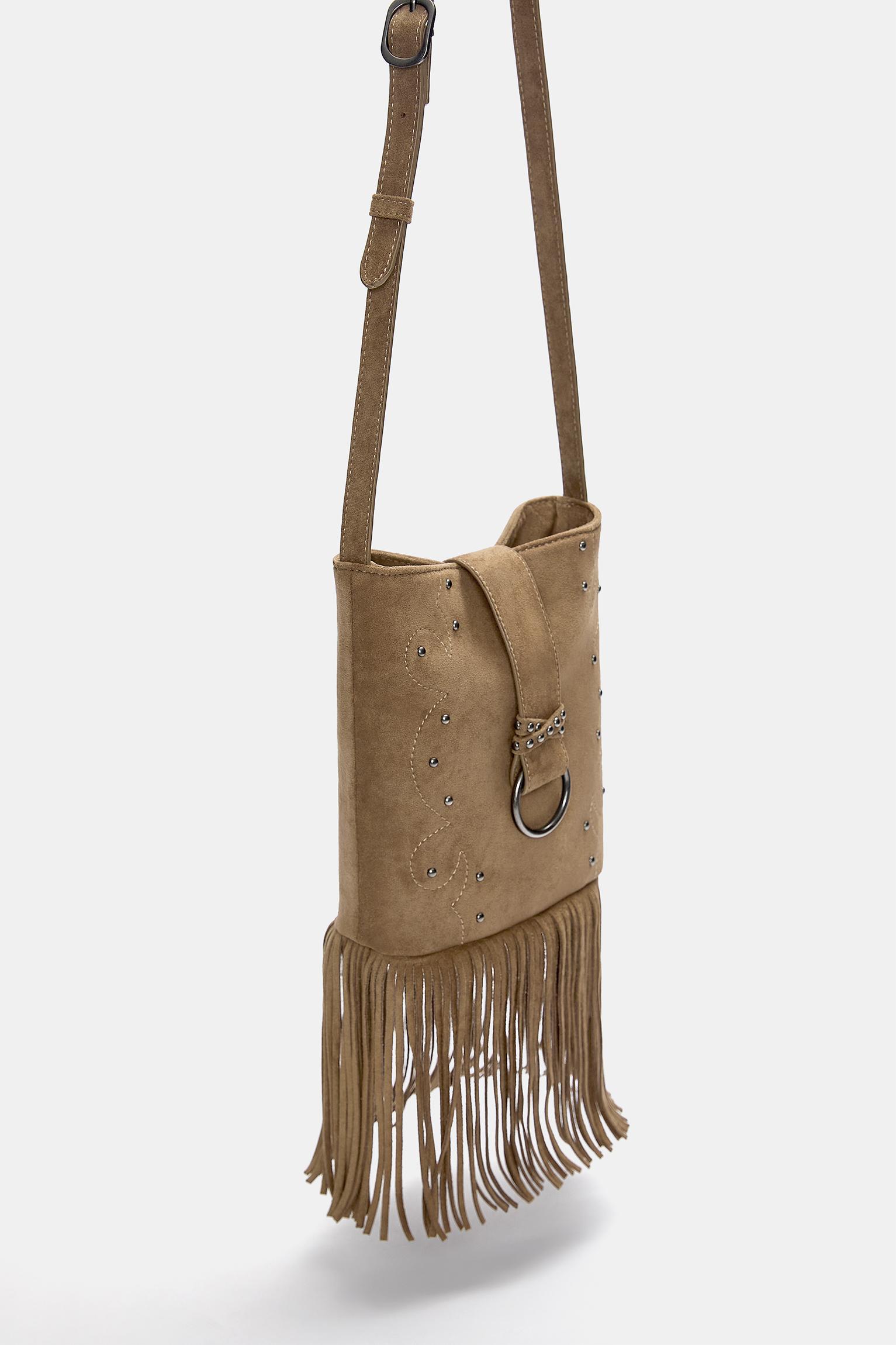 Crossbody bag with fringing Product Image