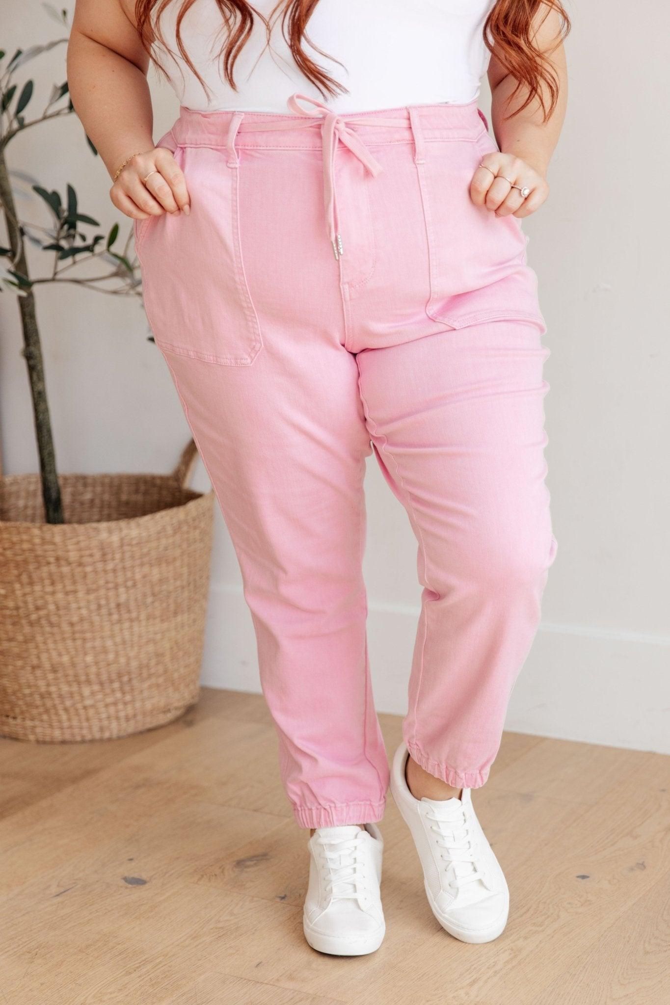 Peggy High Rise Cargo Straight Jeans in Pink (Online Exclusive) Product Image