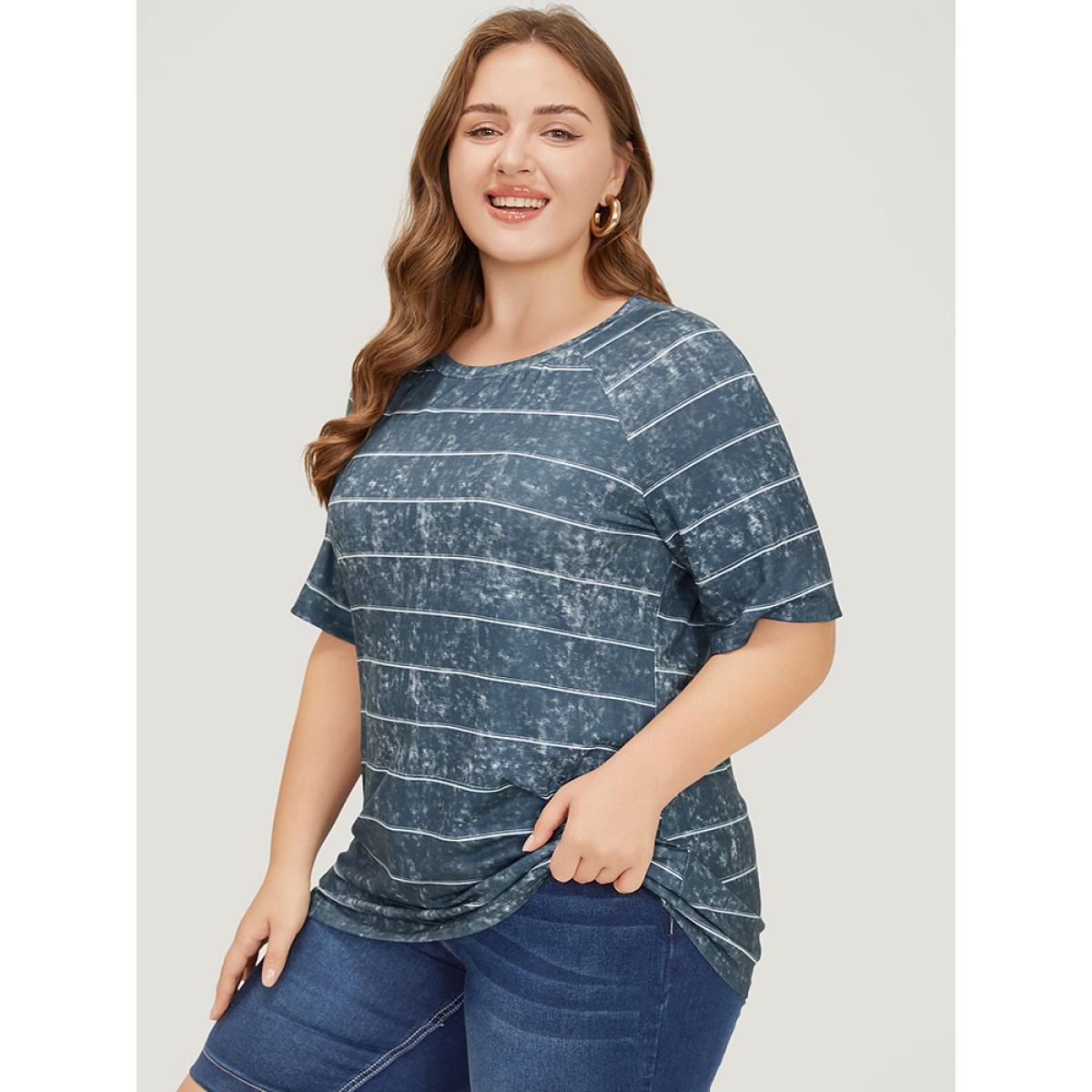 Plus Size Striped Print Raglan Sleeve Vintage T-shirt DimGray Women Casual Contrast Striped Round Neck Dailywear T-shirts BloomChic 22-24/3X Product Image