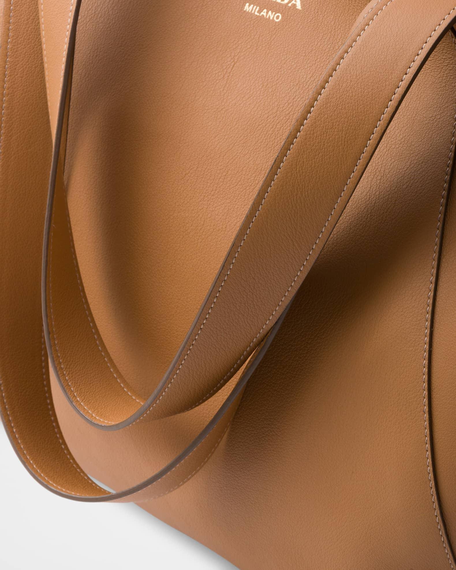 Men's Leather Tote Bag Product Image