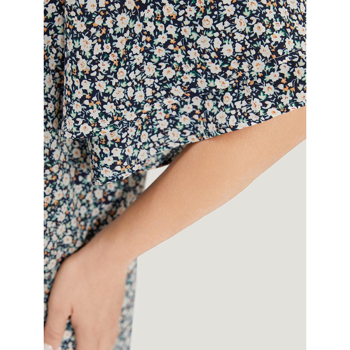 Plus Size Indigo Ditsy Floral Notched Flutter Sleeve Blouse Women Elegant Short sleeve Notched collar Dailywear Blouses BloomChic 30/6X Product Image