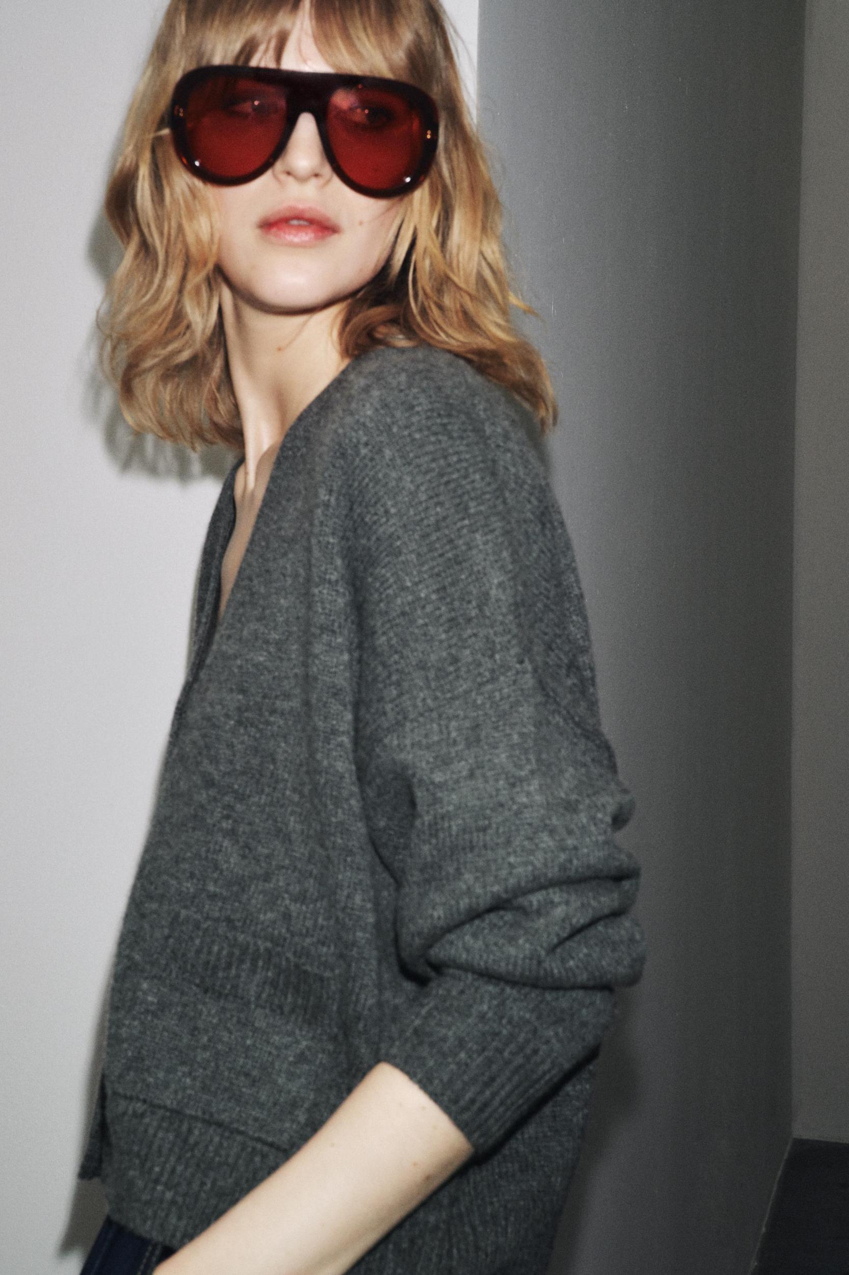 100% WOOL GOLD BUTTON JACKET Product Image