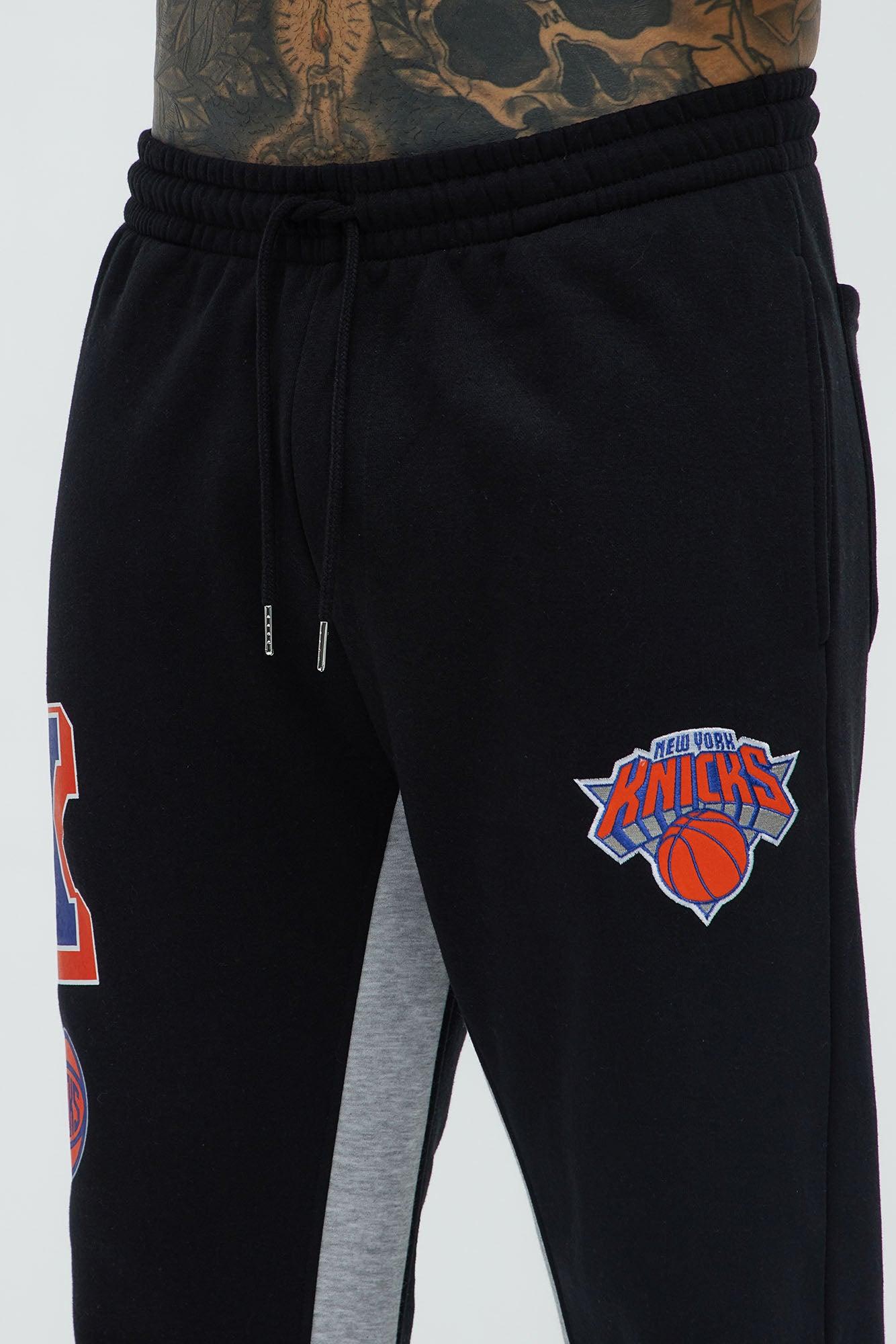 Knicks Backboard Skinny Flare Sweatpants - Blue/Black Male Product Image