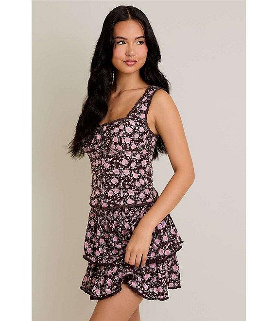 Le Lis Floral Printed Square Neck Button Front Corset Lace Trim Coordinating Tank Top Product Image