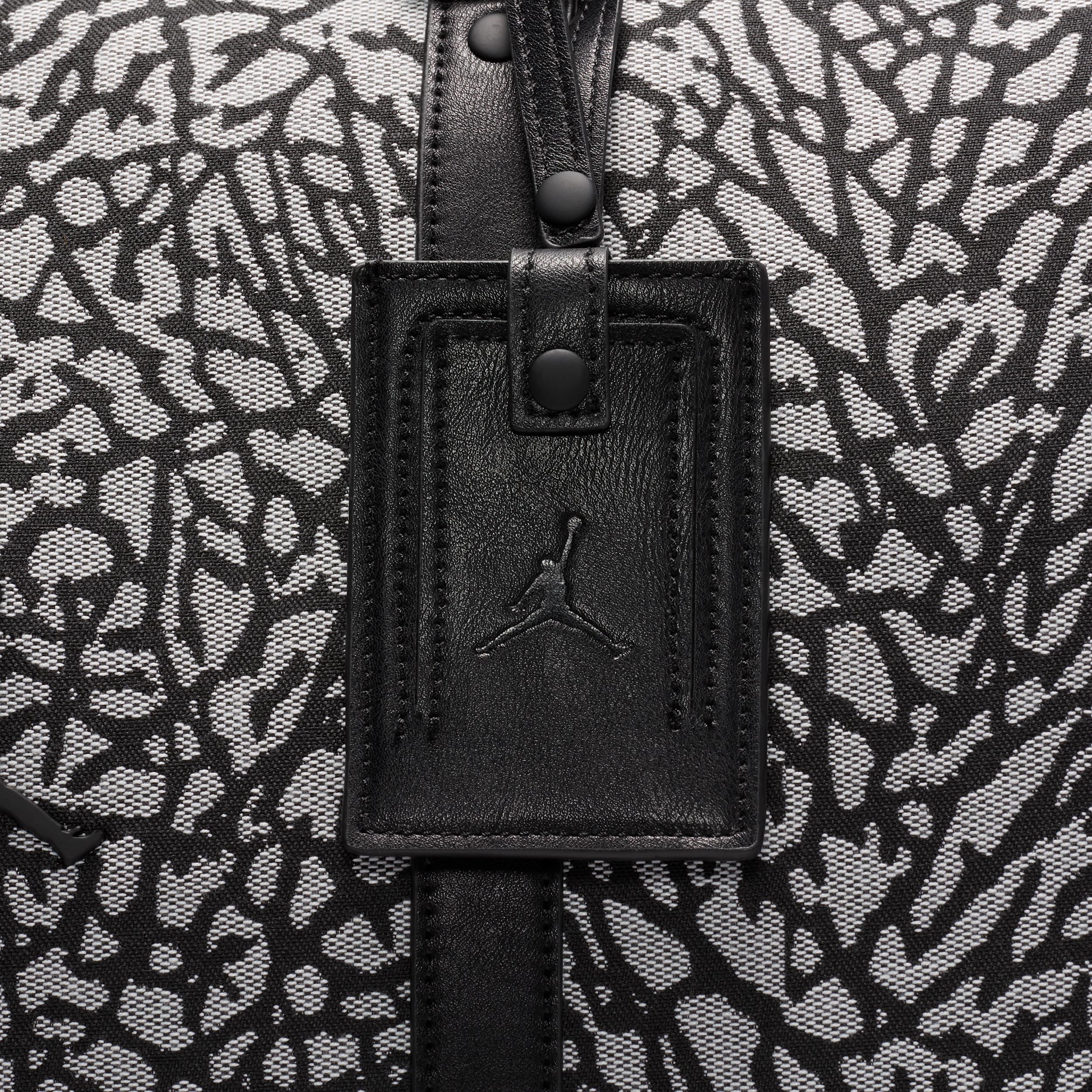 Men's Jordan Icon Duffle Bag (40L) Product Image