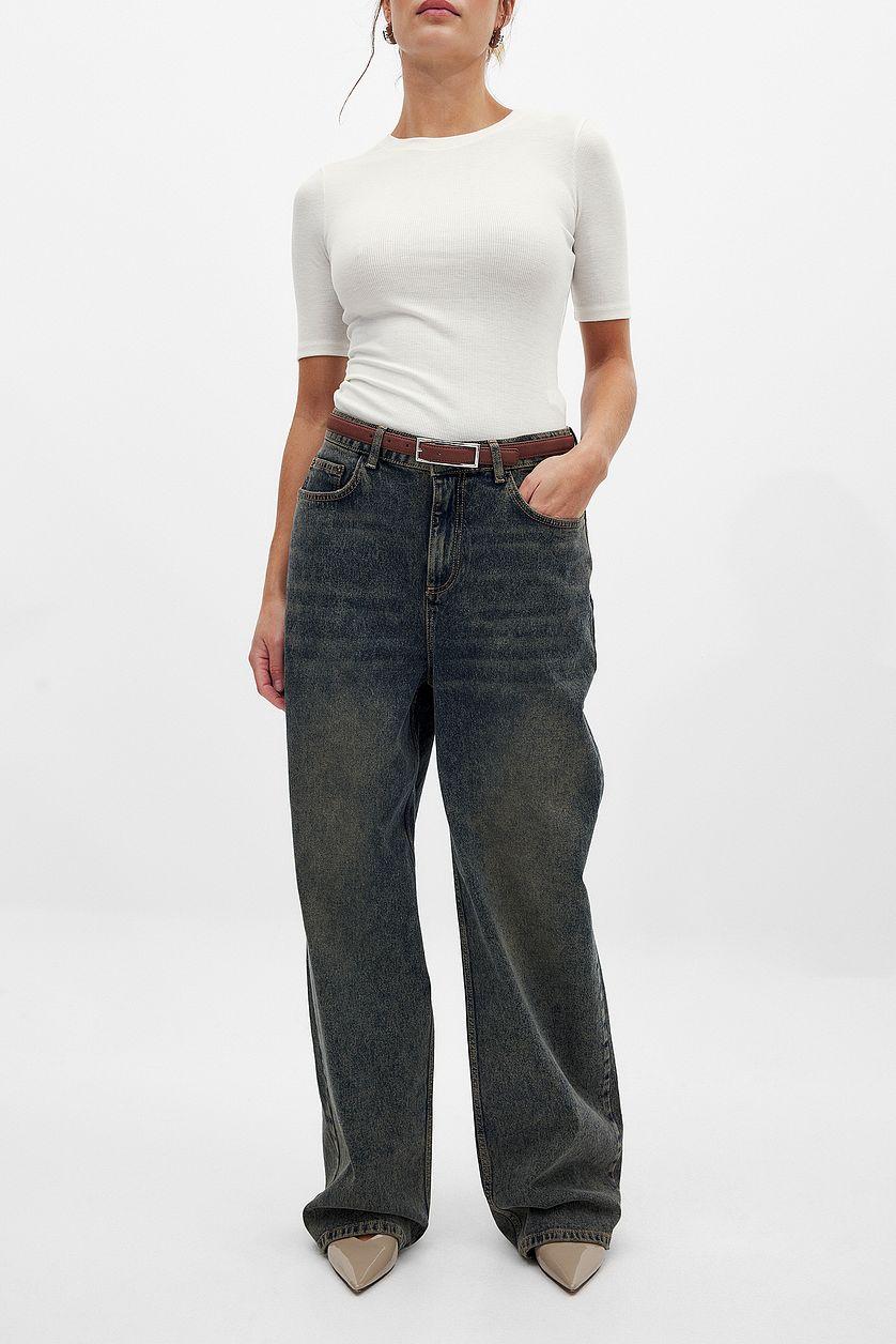 Wide Low Waist Jeans Product Image