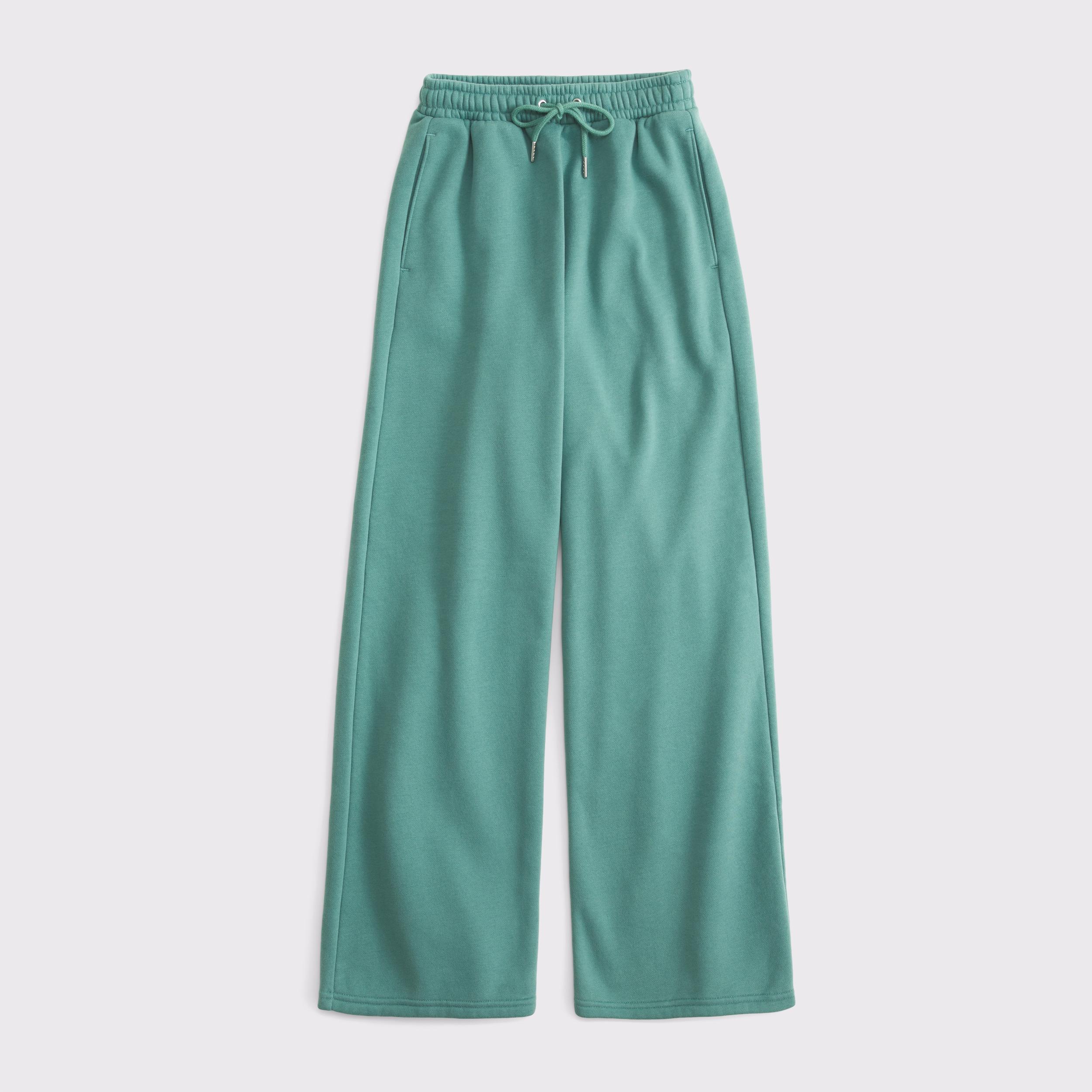 Essential Wide Leg Sunday Sweatpant Product Image
