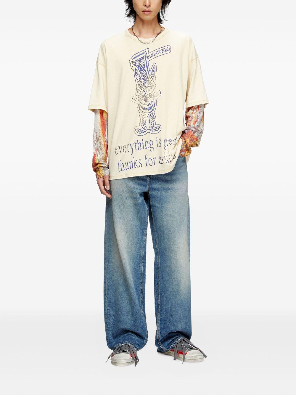 T-Boxt graphic-print long-sleeve top Product Image