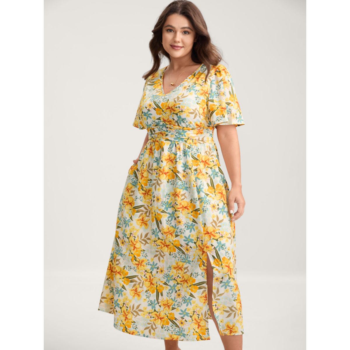 Plus Size Sunkissed Floral Shirred Waist Midi Dress Lemonyellow Women V-neck Short sleeve Curvy BloomChic 10/M Product Image