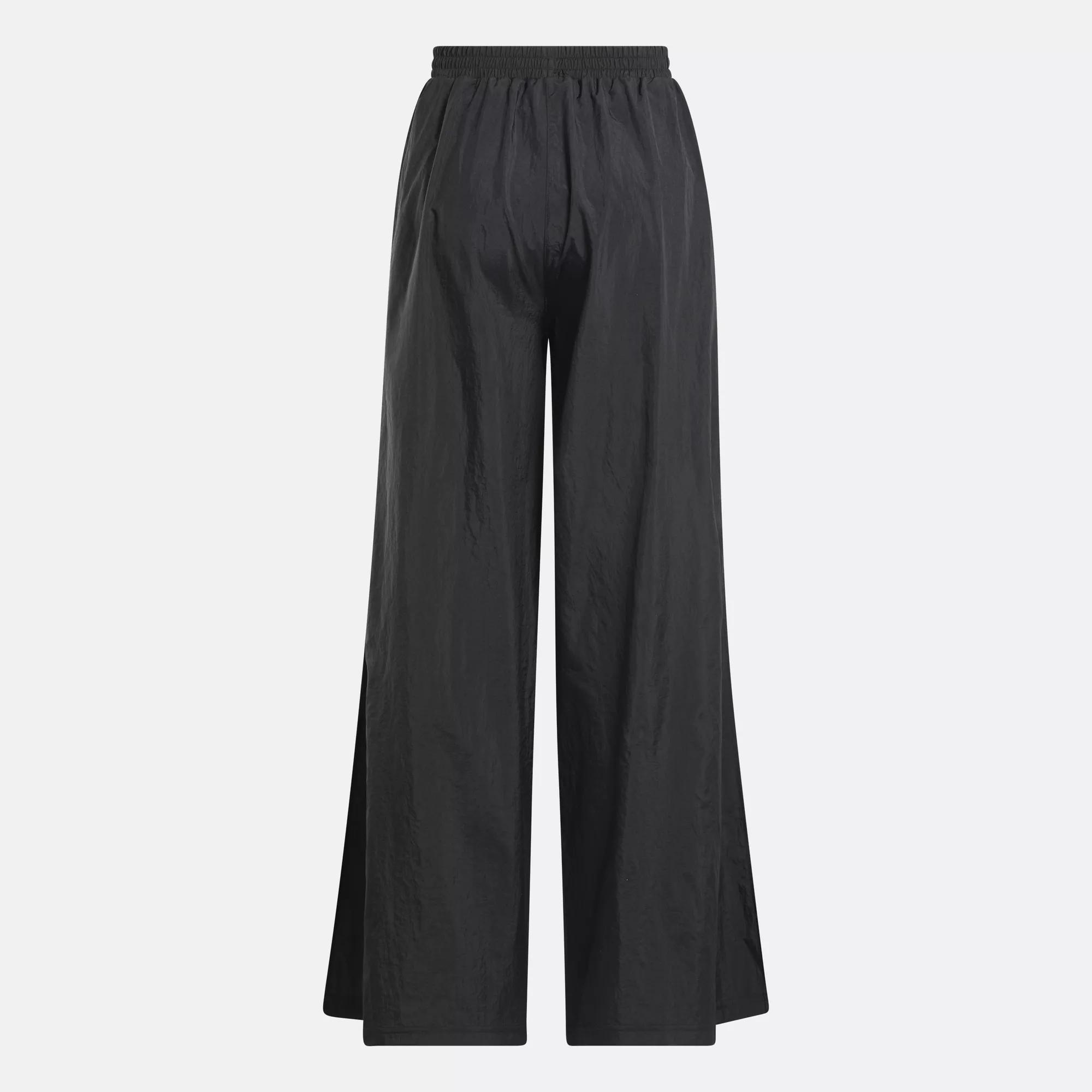 Women's Classics Volume Pants Female Product Image