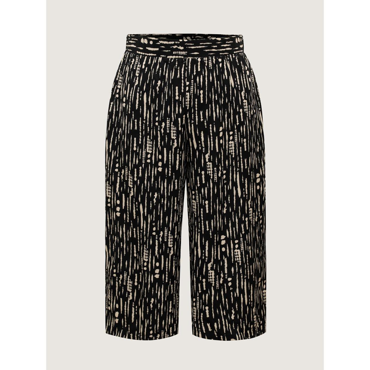 Plus Size Geometric Pattern Cropped Wide-Leg Pants Women Black Loose Mid Rise Work Pants BloomChic 22-24/3X Product Image