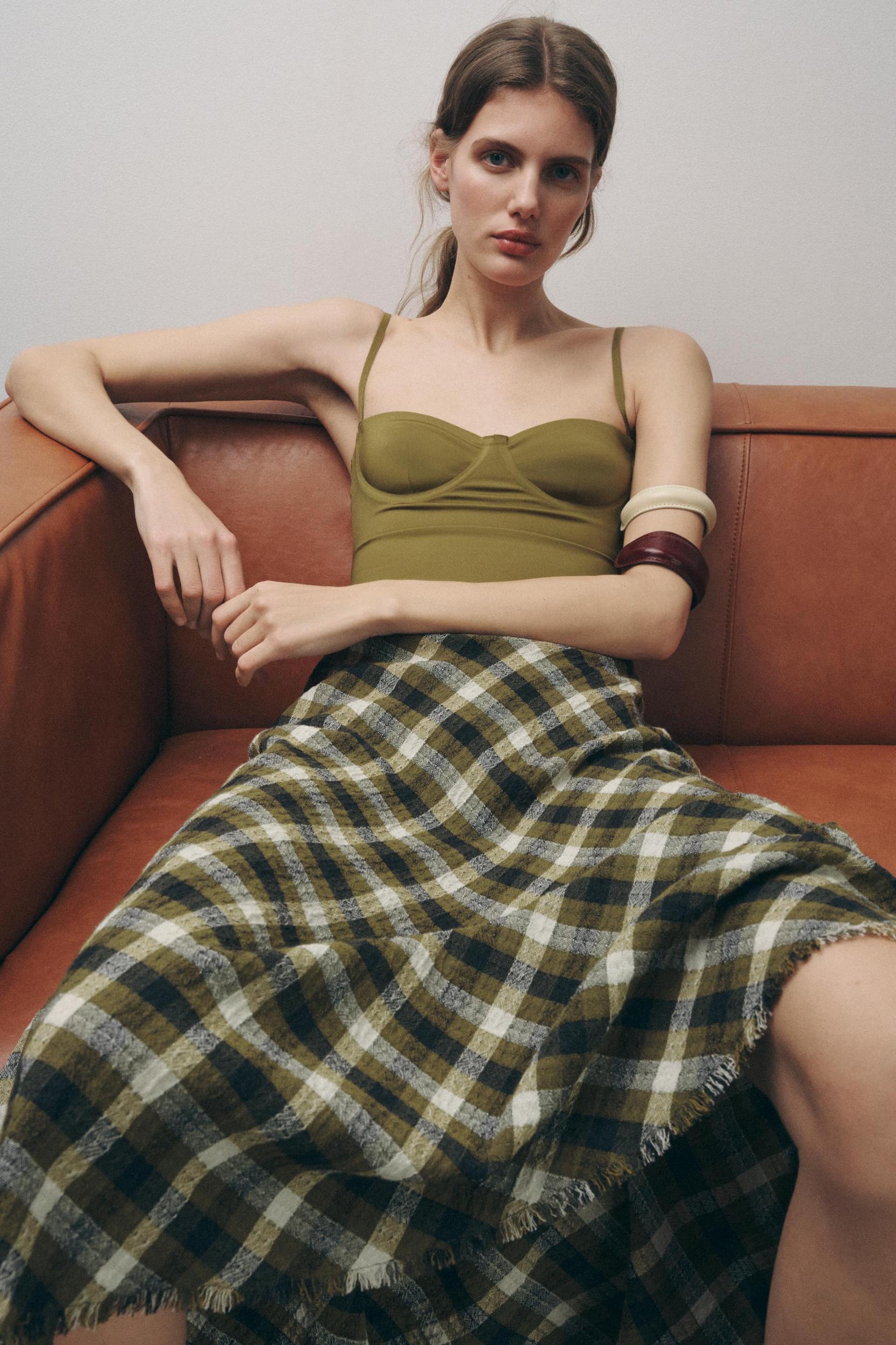 CHECKERED MIDI SKIRT ZW COLLECTION Product Image