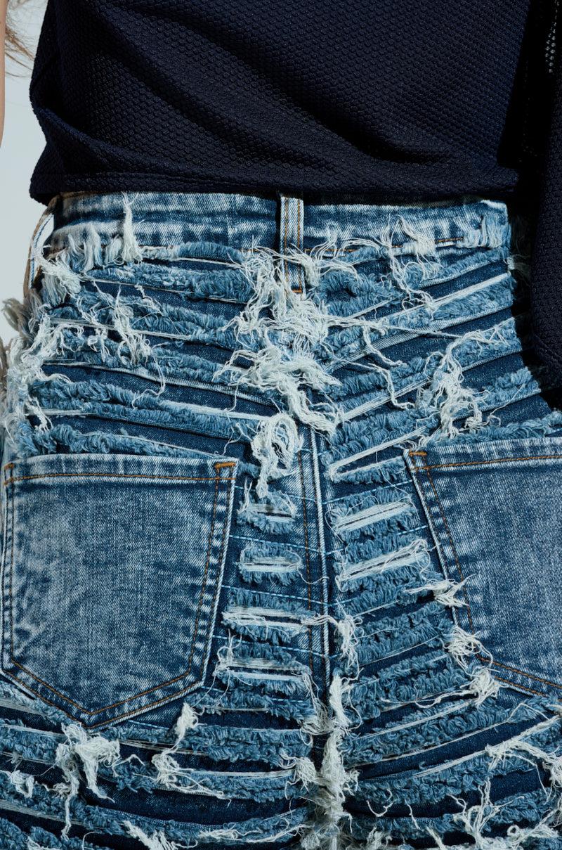TURN AROUND DISTRESSED DENIM PANT Product Image