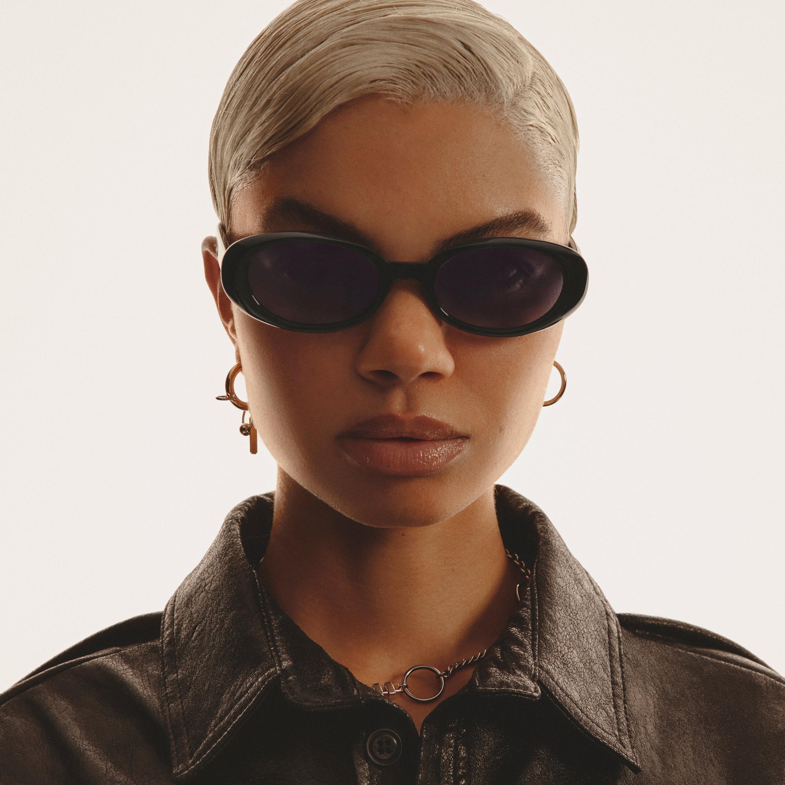 FELT CUTE Female Product Image