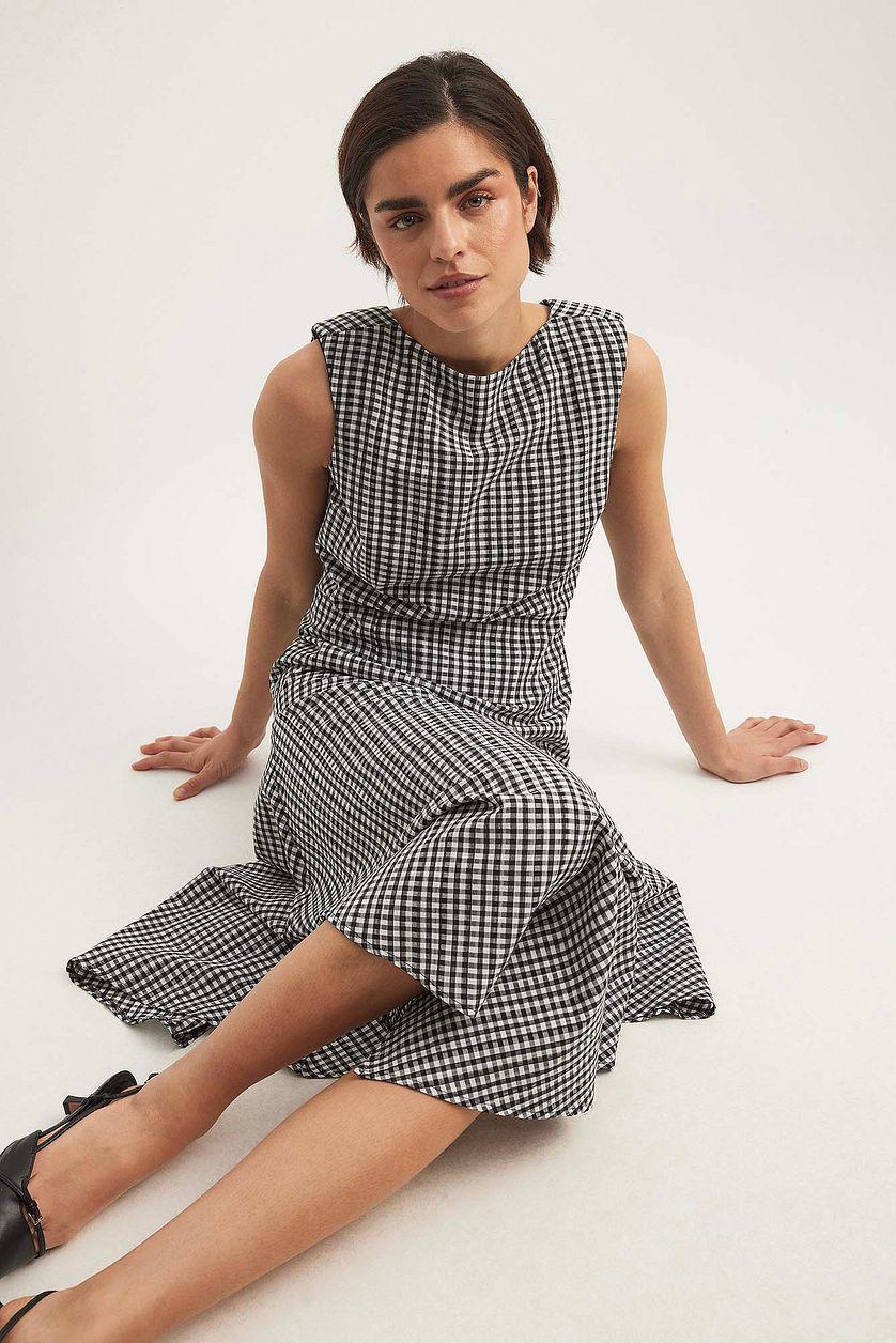 Gingham Sleeveless Midi Dress Product Image