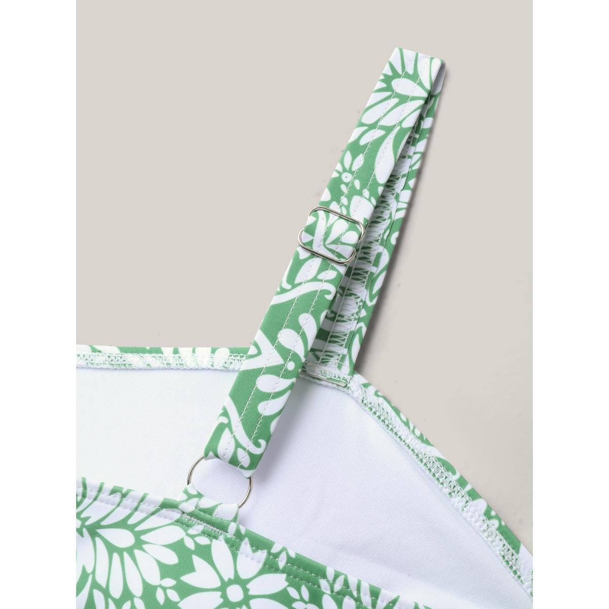 Plus Size Floral Print Twist Front Swim Dress Women's Swimwear Greenbean Beach Bodycon Heart neckline High stretch Curve Swim Dresses BloomChic 26/4X Product Image