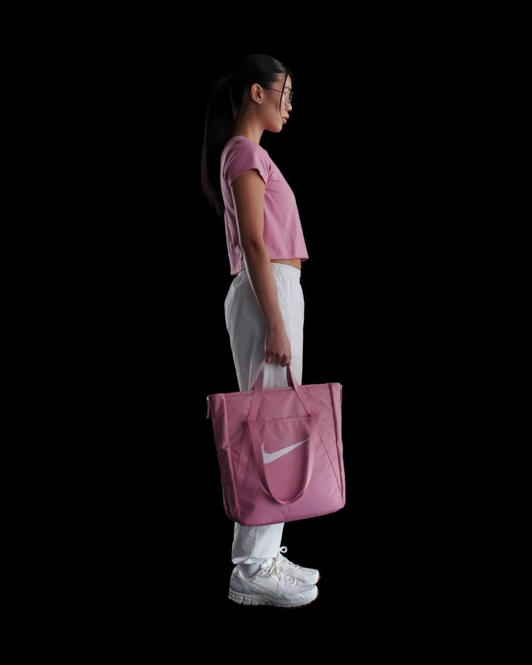 Womens Nike Sportswear Club Short-Sleeve Cropped Graphic T-Shirt | HF9456-646 Product Image