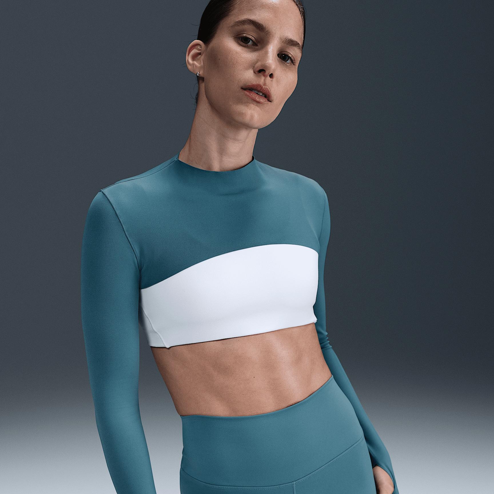 Nike Zenvy Women's Dri-FIT Long-Sleeve Shrug Top Product Image