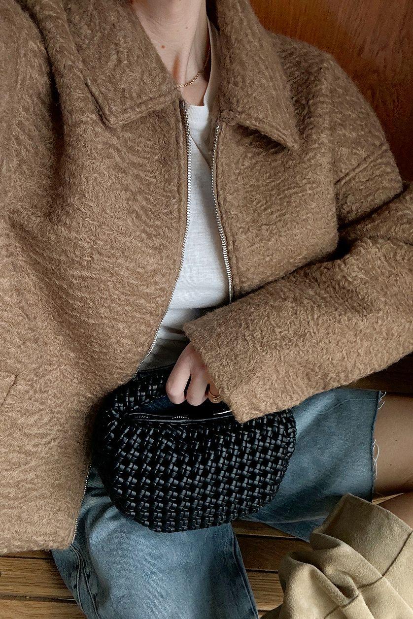 Woven Handbag Product Image