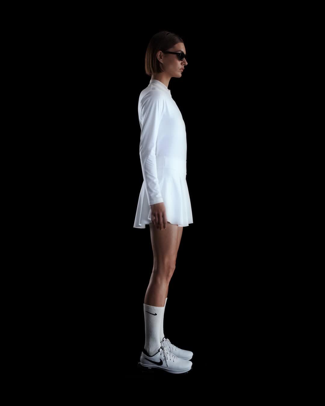 Nike Womens Victory Dri-FIT 1/4-Zip Golf Top | HF6586-100 Product Image