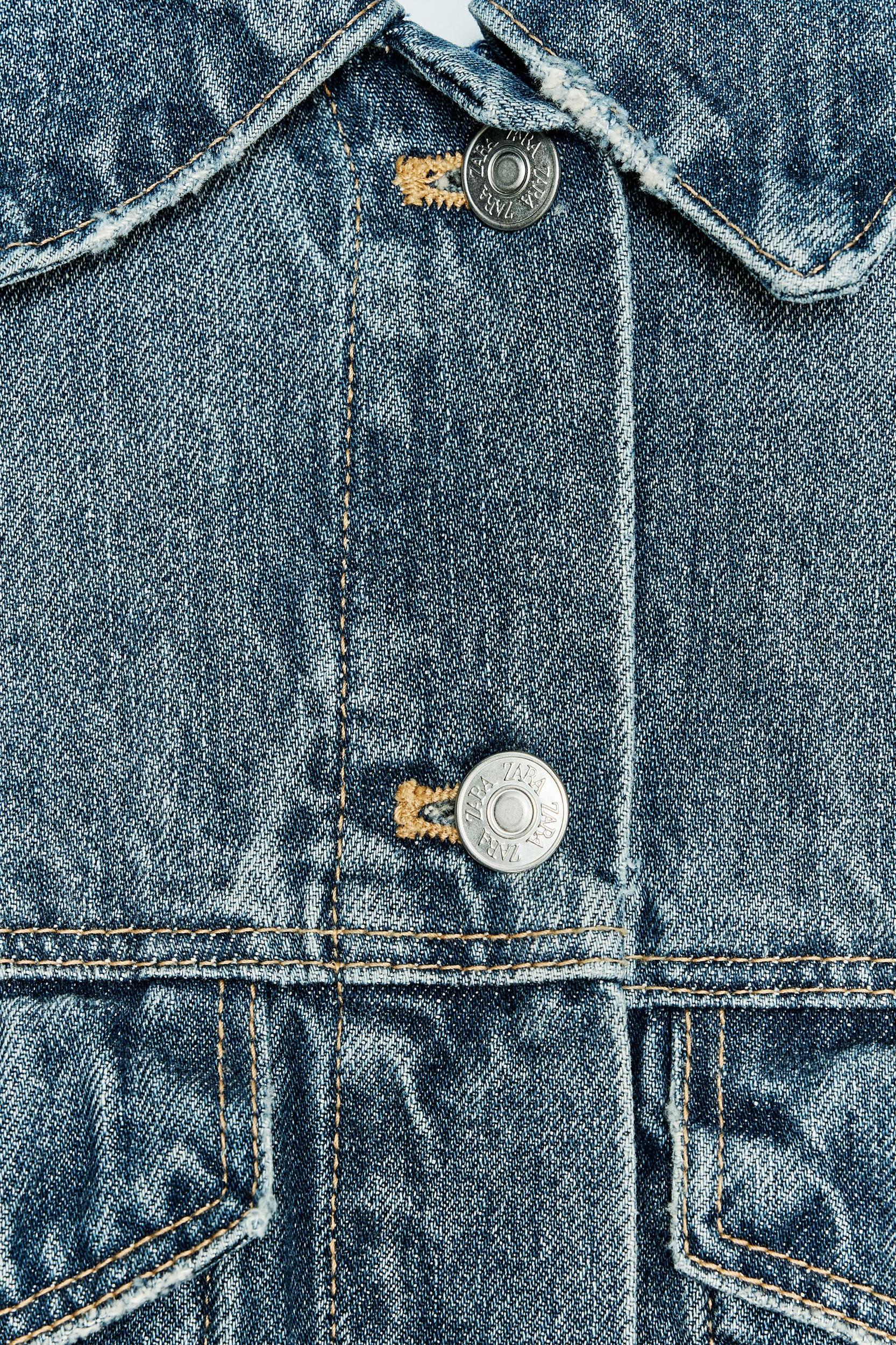 CROPPED DENIM JACKET Product Image
