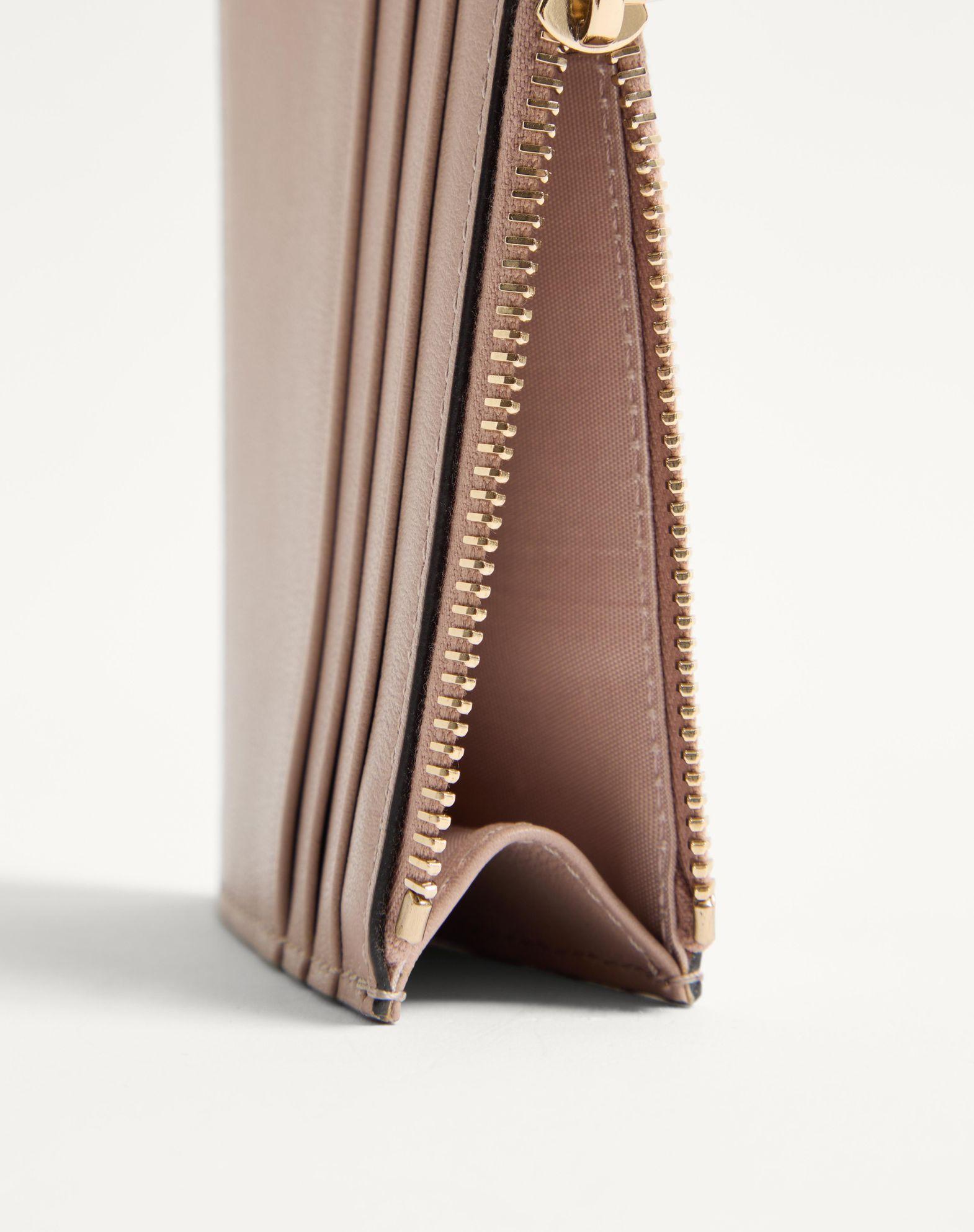 Rockstud Calfskin Cardholder With Zipper Product Image