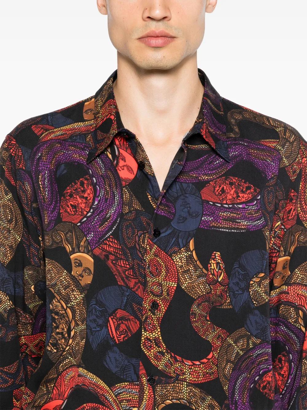 graphic-print shirt Product Image